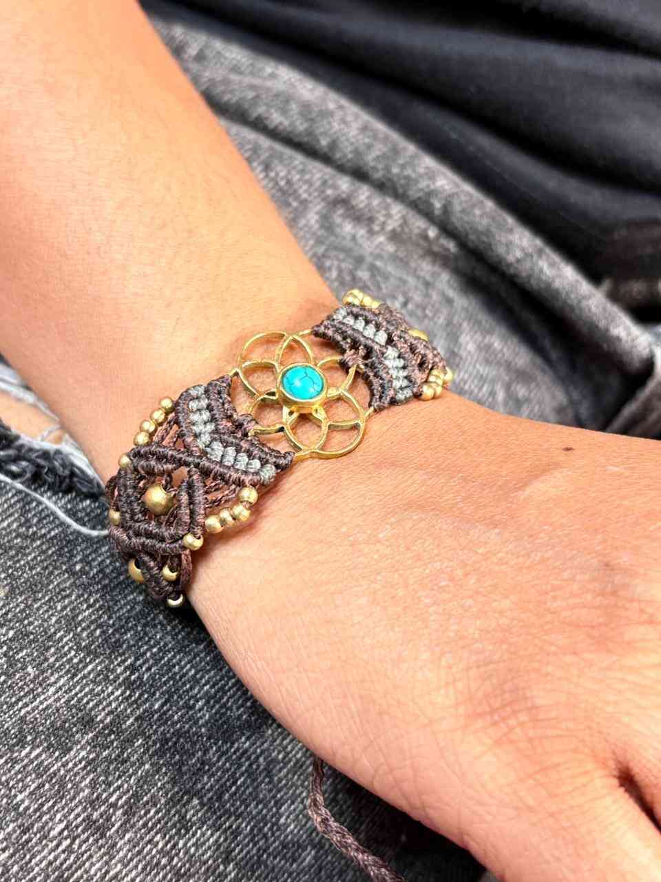 Brown Macrame bracelet flowerof life with single stone