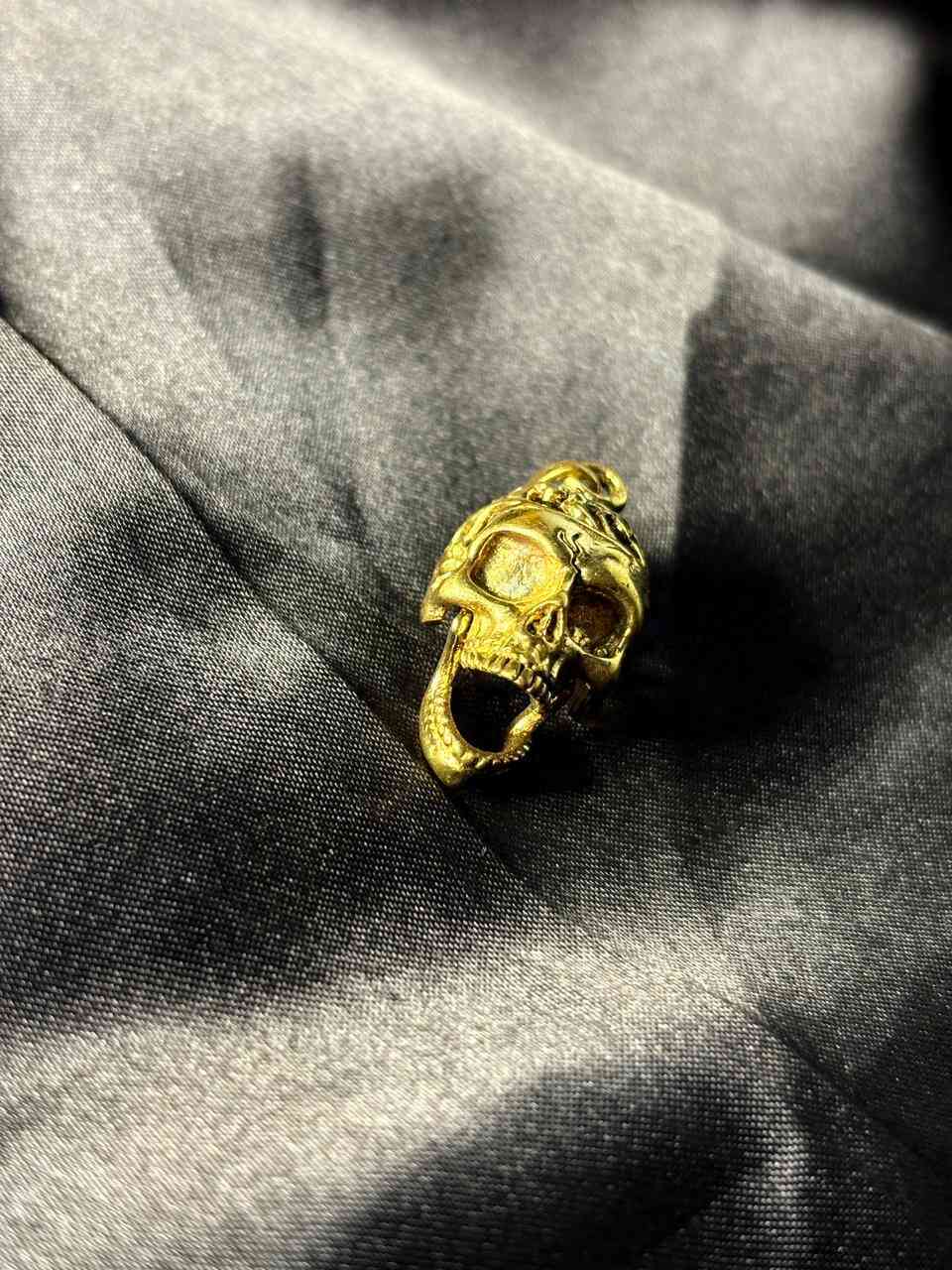 Mexicano skull pendant 