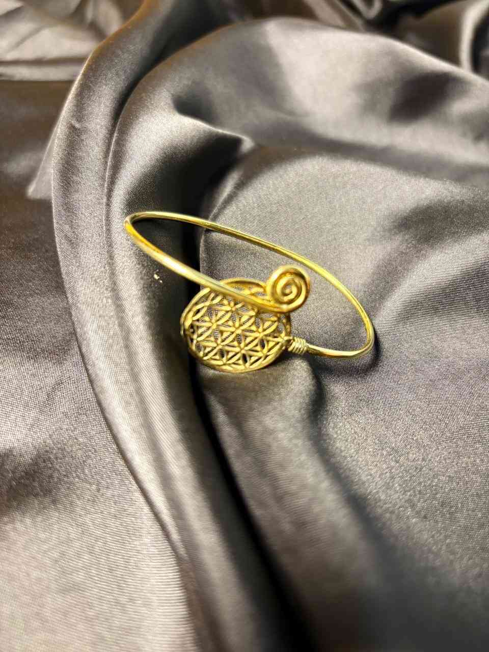 Metatron Brass bangle 